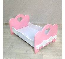 Кроватка для кукол детская деревянная  (подходит для больших кукол 49 см). Цвет розовый с белым. Арт. KMO-23